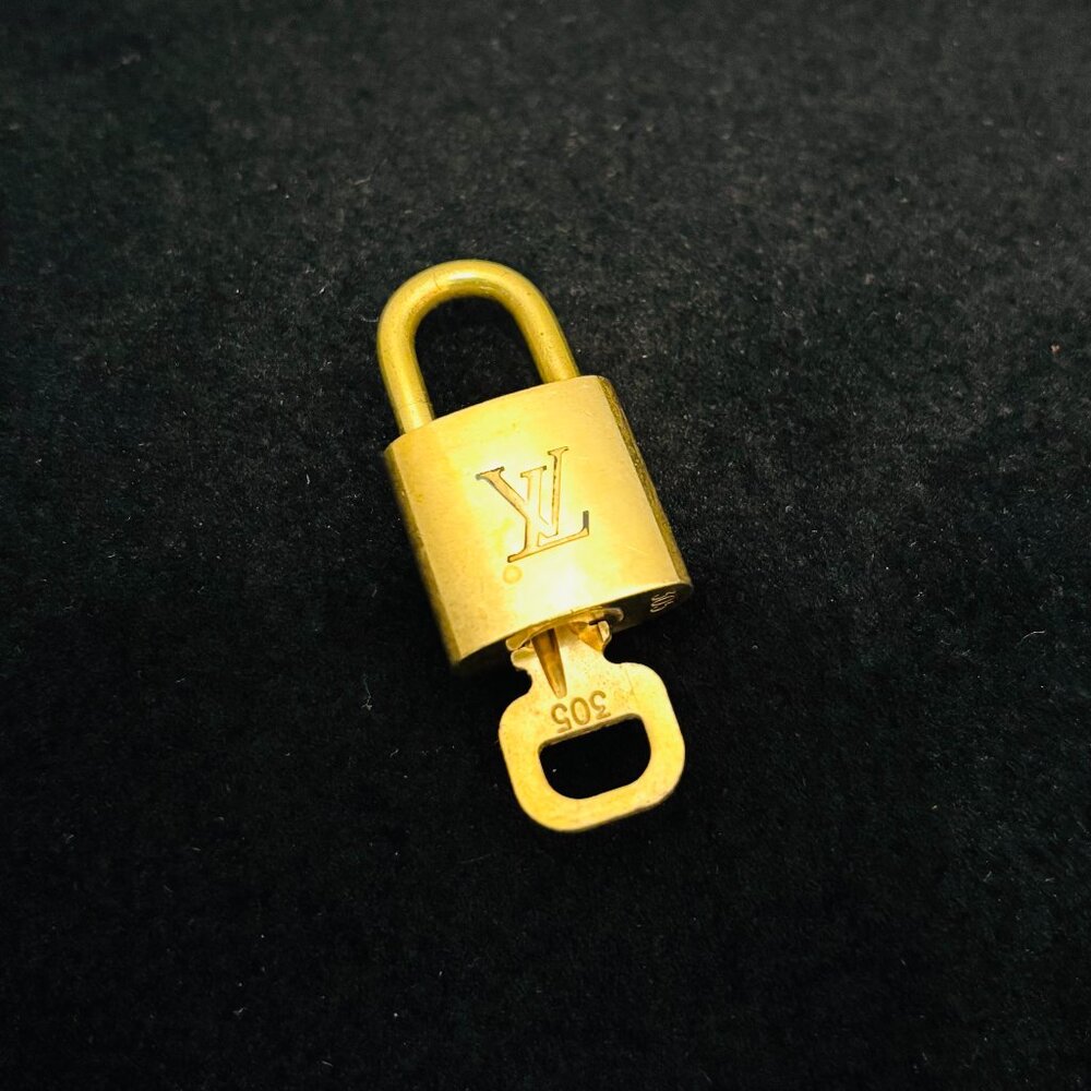 Authentic Gold Louis Vuitton Lock and Key - #305